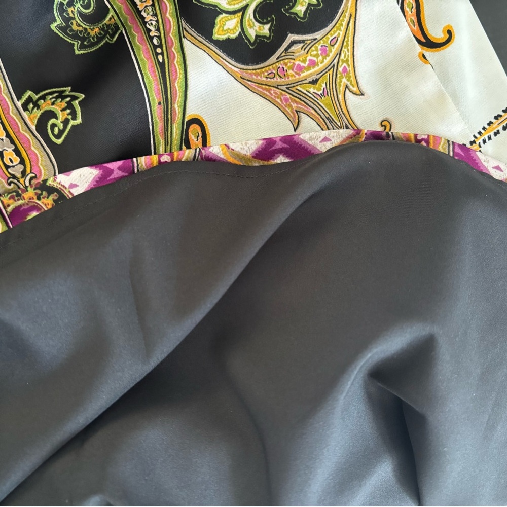 Vince Camuto Elegant Black and Purple Patterned Skirt - Picture 10 of 10